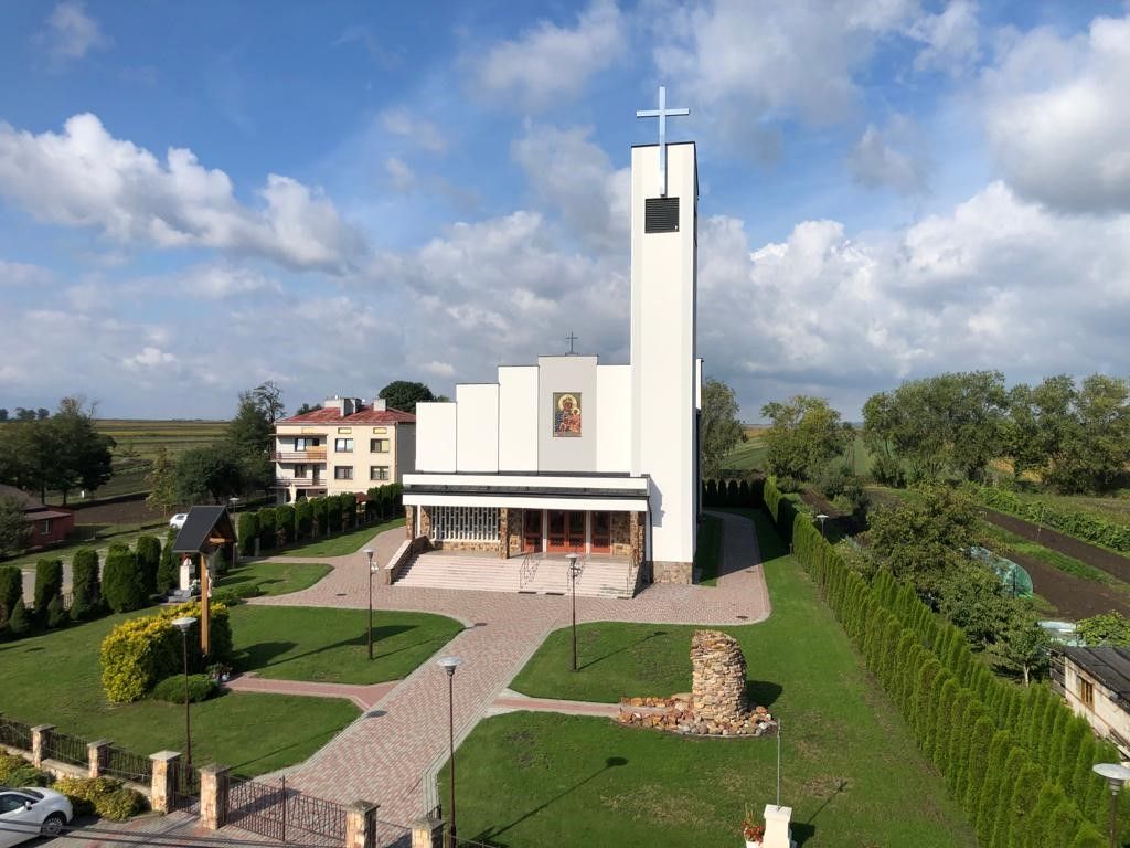 Kościół w Ostrowie w gminie Radymno