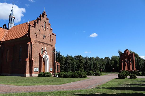 Neogotycki kościół z 1904 roku w Tuszowie Narodowym